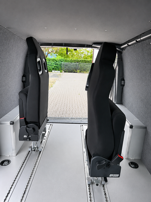 Zusatzsitz auf Schienensystem im Gang nachrüsten - Schnierle System [Erstausbau leerer Kastenwagen]